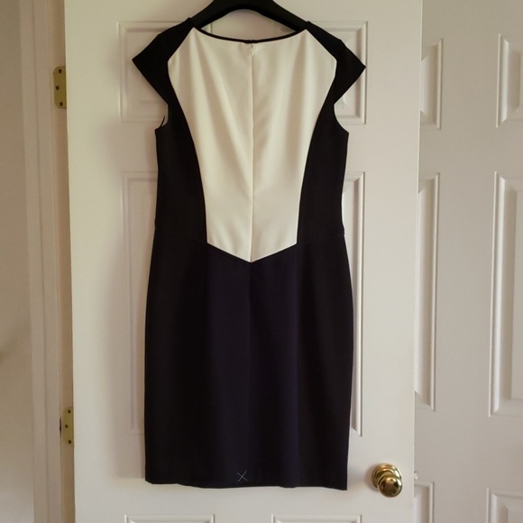Black and white Ann Taylor Dress - Picture 5 of 5